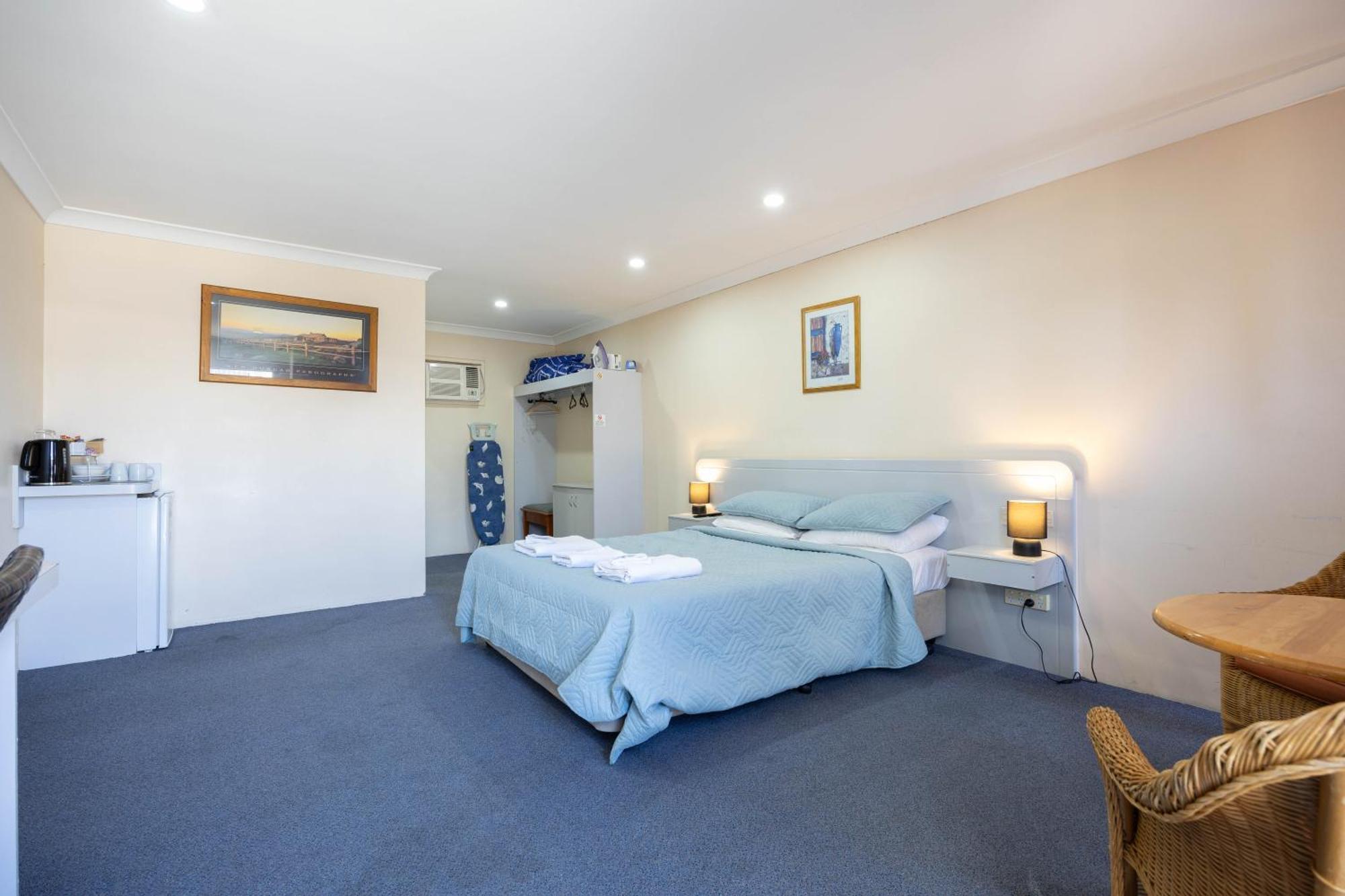 Alexander Motel Warwick Zewnętrze zdjęcie