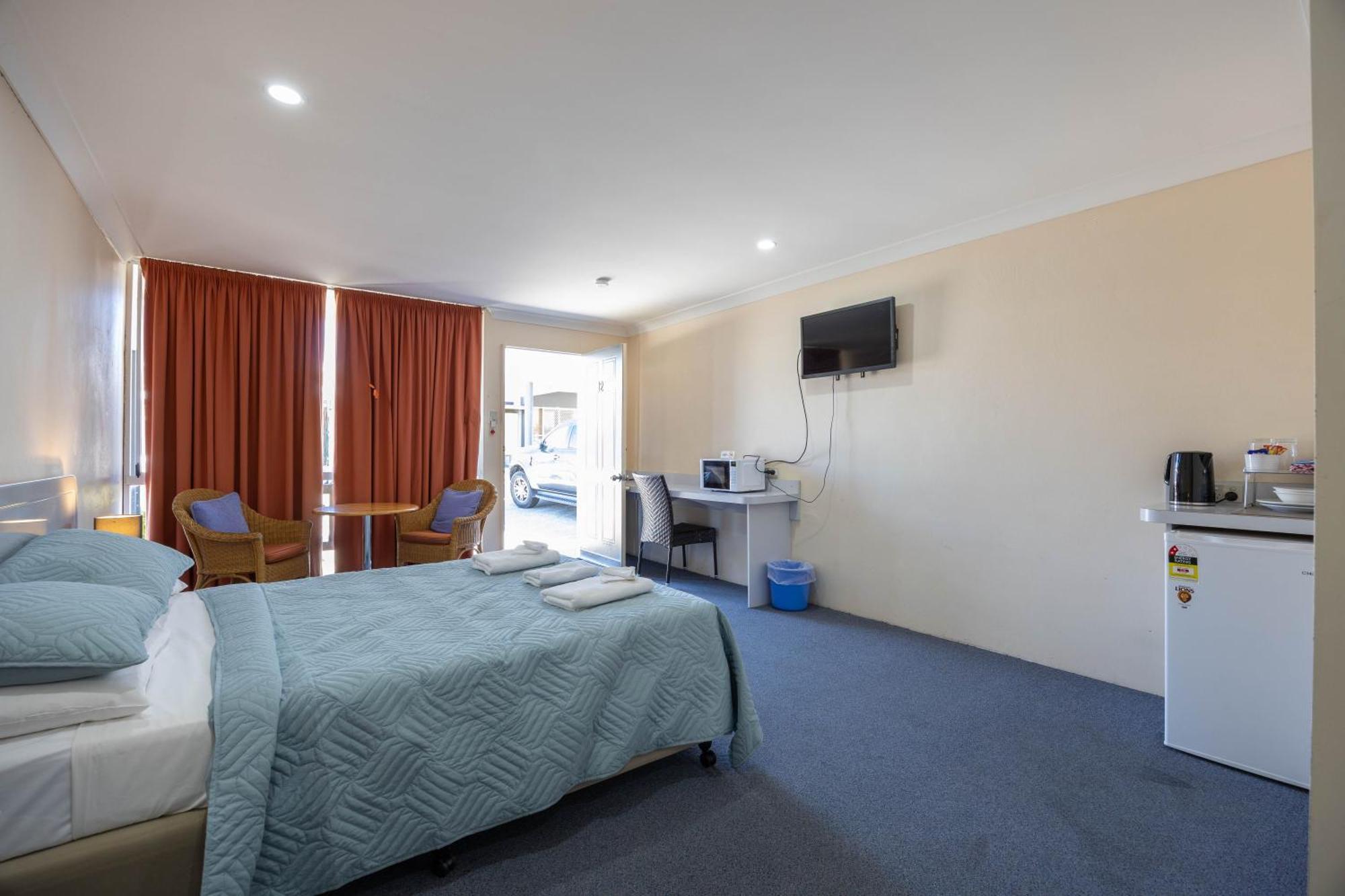 Alexander Motel Warwick Zewnętrze zdjęcie