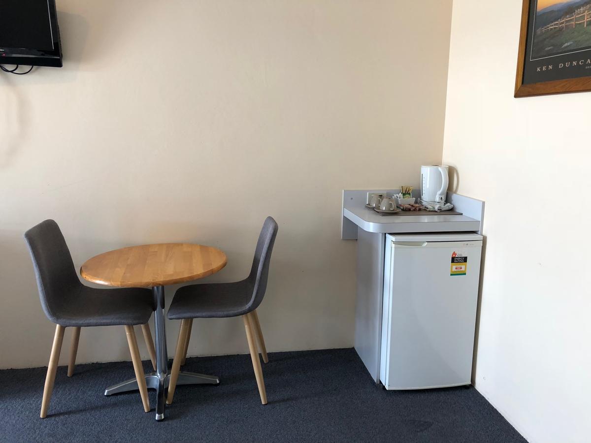 Alexander Motel Warwick Zewnętrze zdjęcie