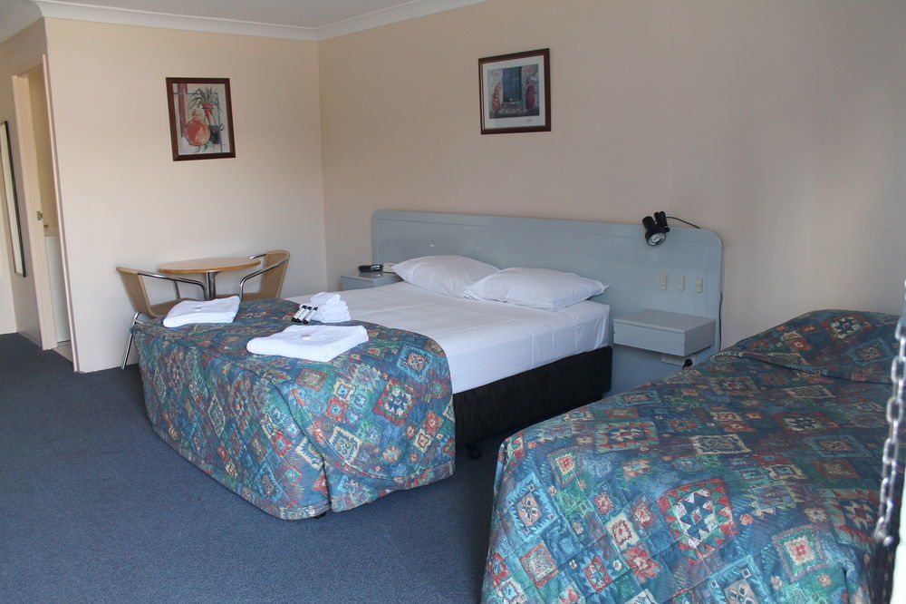 Alexander Motel Warwick Zewnętrze zdjęcie