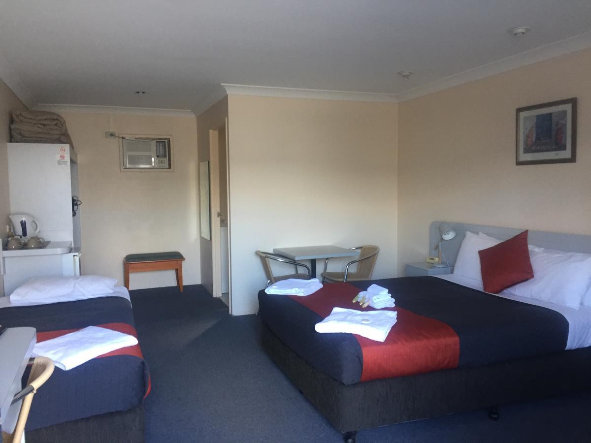 Alexander Motel Warwick Zewnętrze zdjęcie