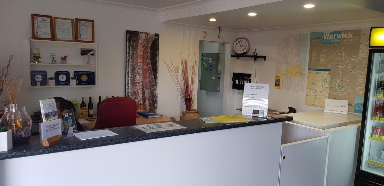 Alexander Motel Warwick Zewnętrze zdjęcie